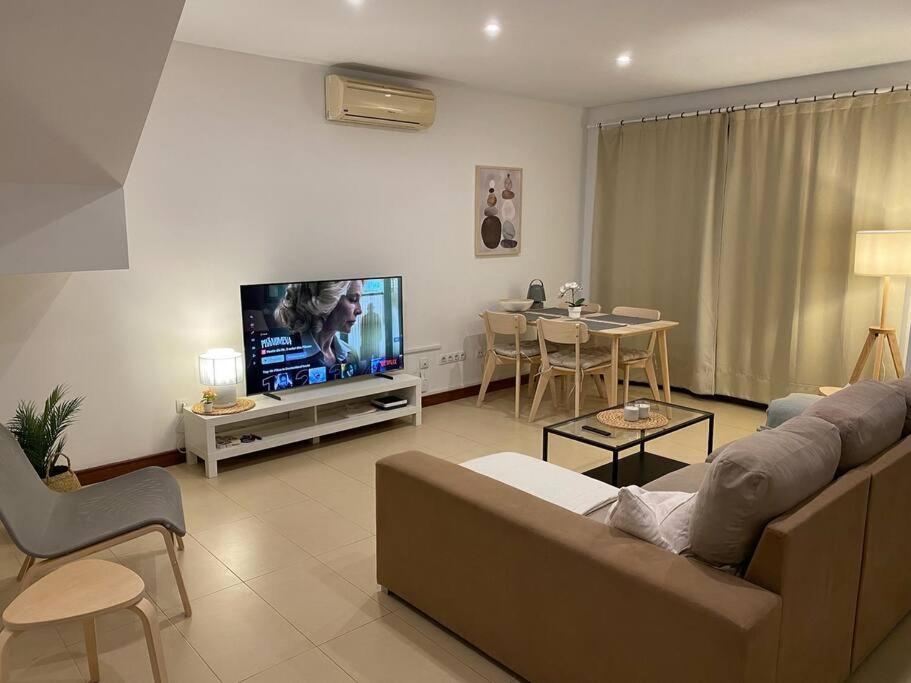 Casa Marla Mit 3 Schlafzimmern Und 2 Badezimmern Puerto Calero Dış mekan fotoğraf